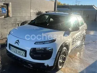 Usado Citroën C4 Feel 82 CV (60 kW) 2014 Blanco Berlina