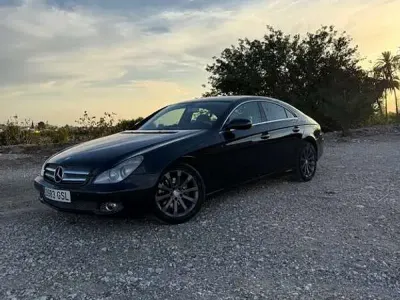 Usado Mercedes CLS320 224 CV (164 kW) 2009 Negro Coupe