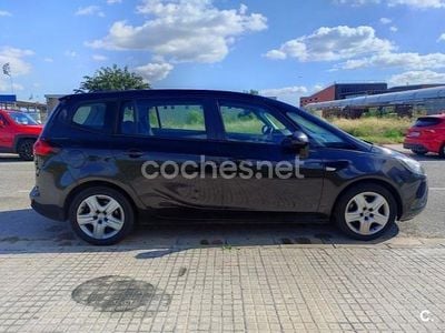 Usado Opel Zafira Tourer Excellence 170 CV (125 kW) 2016 Negro Monovolumen