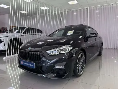 Usado BMW 218 Comfort Edition 150 CV (110 kW) 2021 Negro Coupe