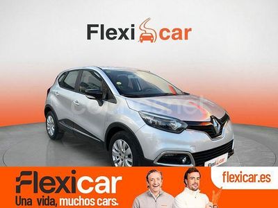 Usado Renault Captur Intens 90 CV (66 kW) 2016 Gris SUV