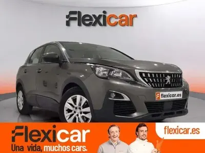 Usado Peugeot 3008 Active 130 CV (95 kW) 2019 Gris SUV