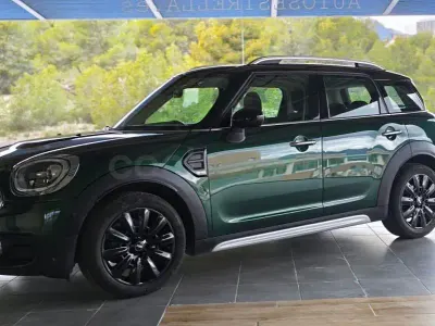 Usado Mini Cooper D Countryman 150 CV (110 kW) 2018 Verde SUV