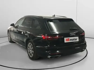 Käytetty Audi A4 Business 163 HP (119 kW) 2022 Musta Farmari