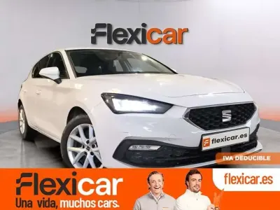 Käytetty Seat Leon Style 116 HP (85 kW) 2021 Valkoinen Viistoperä