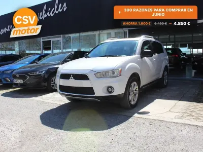 Usado Mitsubishi Outlander Motion 156 CV (114 kW) 2010 Blanco SUV
