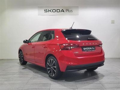 Rojo Usado 2024 Skoda Fabia Selection | 17.500 € (Un poco caro)