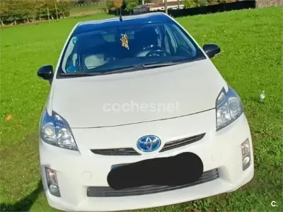 Używany Toyota Prius Advance 136 KM (100 kW) 2011 Biały Sedan/Limuzyna