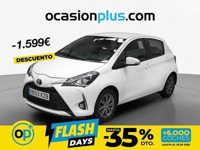 Usado Toyota Yaris Active 111 CV (81 kW) 2019 Blanco