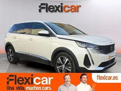 Usado Peugeot 5008 Allure 130 CV (95 kW) 2021 Blanco SUV