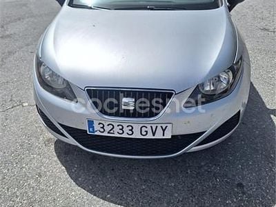 Usado Seat Ibiza SC Reference 70 CV (51 kW) 2010 Gris / plata Utilitario