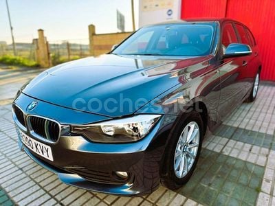 Gris / plata Usado 2014 BMW 318 Comfort Edition Familiar | 14.990 € (Precio justo)