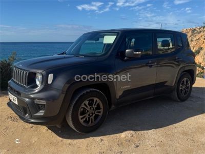 Usado Jeep Renegade Limited 130 CV (95 kW) 2023 Gris / plata SUV