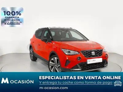 Usado Seat Arona FR 110 CV (80 kW) 2022 Rojo SUV