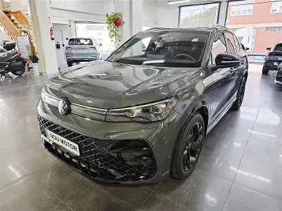 Nuevo VW Tiguan R-line 150 CV (110 kW) 2026 Gris / plata SUV