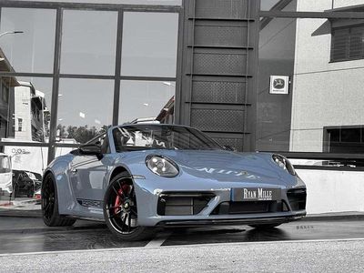 Gris Usado 2024 Porsche 911 Carrera 4 Cabriolet Descapotable | 209.900 €