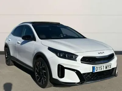 Usado Kia XCeed 141 CV (103 kW) 2025 Blanco SUV