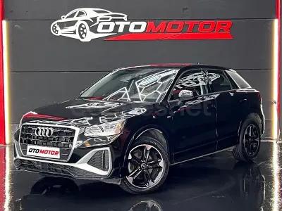 Usado Audi Q2 S-Line 150 CV (110 kW) 2022 Negro SUV