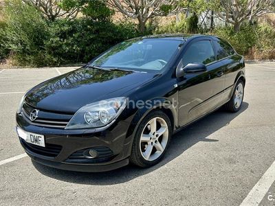 Opel Astra GTC