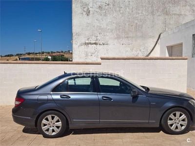 Mercedes C200
