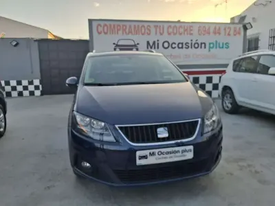 Usado Seat Alhambra Ecomotive 140 CV (102 kW) 2014 Azul Monovolumen