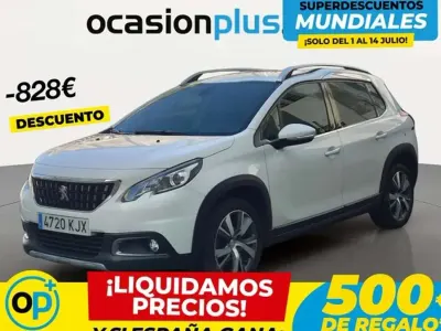 Usado Peugeot 2008 Allure 99 CV (72 kW) 2018 Blanco SUV