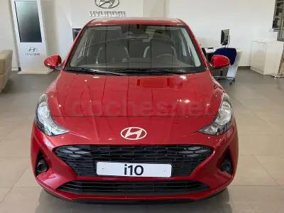 Nuevo Hyundai i10 63 CV (46 kW) 2026 Granate Utilitario