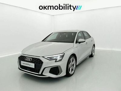 Usado Audi A3 Sportback e-tron S-Line 150 CV (110 kW) 2024 Gletscherweiß met. Utilitario