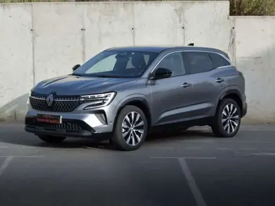 Usado Renault Austral Techno 200 CV (147 kW) 2023 Gris SUV