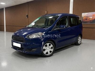 Usado Ford Tourneo Connect Trend 100 CV (73 kW) 2017 Azul Monovolumen