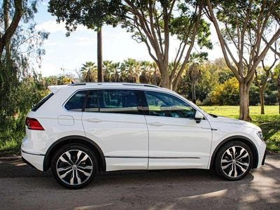 Usado VW Tiguan Sound 150 HP (110 kW) 2018 Branco SUV
