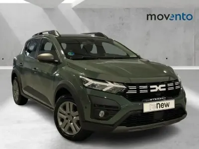 Usado Dacia Sandero Expression 101 CV (74 kW) 2023 Verde Berlina