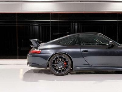 Gris Usado 2004 Porsche 911 GT3 Coupe | 110.000 €