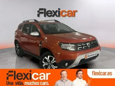 Usado Dacia Duster Journey 100 CV (73 kW) 2022 Naranja SUV