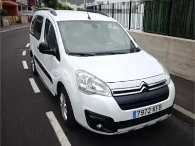 Usado Citroën Berlingo 102 CV (75 kW) 2018 Blanco Monovolumen