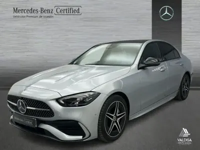 Usado Mercedes C220 AMG line 200 CV (147 kW) 2025 Gris Berlina