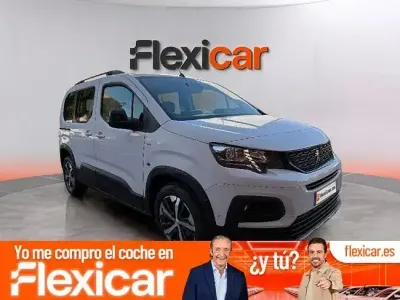 Usado Peugeot Rifter Allure 100 CV (73 kW) 2023 Blanco Monovolumen