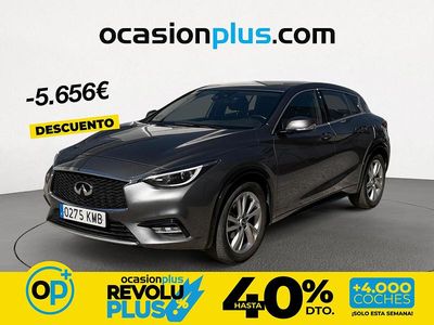 Usado Infiniti Q30 Premium 109 CV (80 kW) 2018 Gris / plata Berlina