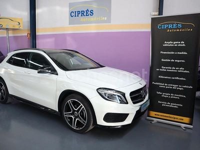 Blanco Usado 2015 Mercedes GLA200 AMG line SUV | 23.900 € (Caro)