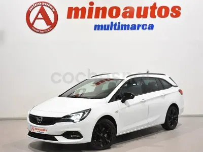 Używany Opel Astra Ultimate 122 KM (89 kW) 2022 Biały Kombi