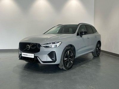 Usado Volvo XC60 Plus 250 CV (183 kW) 2025 Gris / plata SUV