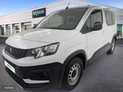 Usado Peugeot Rifter Business-Line 100 CV (73 kW) 2023 Blanco Monovolumen