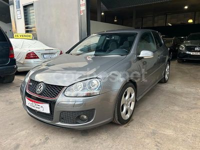 Gris / plata Usado 2005 VW Golf IV GTI Berlina | 8999 €