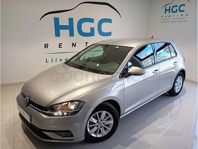 Usado VW Golf VII Advance 115 CV (84 kW) 2017 Gris / plata Berlina