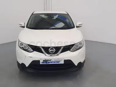 Usado Nissan Qashqai Acenta 130 CV (95 kW) 2017 Blanco SUV