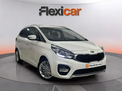 Usado Kia Carens 136 CV (100 kW) 2017 Blanco Monovolumen
