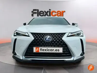Usado Lexus UX 184 CV (135 kW) 2021 Blanco SUV