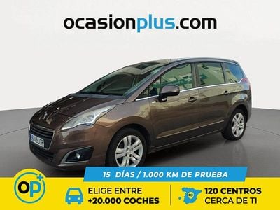 Gris Usado 2015 Peugeot 5008 Style Monovolumen | 7350 € (Precio justo)
