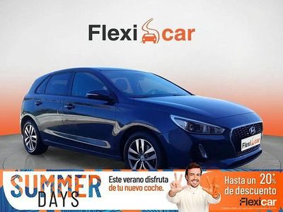 Usado Hyundai i30 110 CV (80 kW) 2017 Azul Berlina