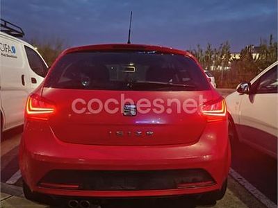 Usado Seat Ibiza SC FR 105 CV (77 kW) 2014 Rojo Utilitario